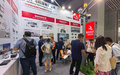 第30届广州国际照明展览会近日圆满落幕，耀世在线已连续6年参加光亚展，作为物联网高新技术企业、智慧路灯杆最受欢迎企业、最具影响力照明品牌，耀世持续为全球观众奉上品类最齐全的高品质工业级智能网关、工业路由器、集中控制器、智能灯控器、物联网云平台等产品线，全面覆盖从智慧杆到道路物联网的应用需求。今年展会，耀世在线着重针对智慧交通、道路照明