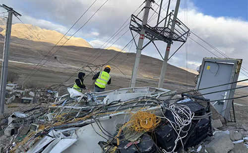 耀世工业无线路由器支持选配双 SIM 卡版，同时标配支持多运营商网络智能切换功能，在灾备通信网络建设中具有重要的用途和显著的优势，能够为灾备通信提供可靠、稳定、高效的网络保障。